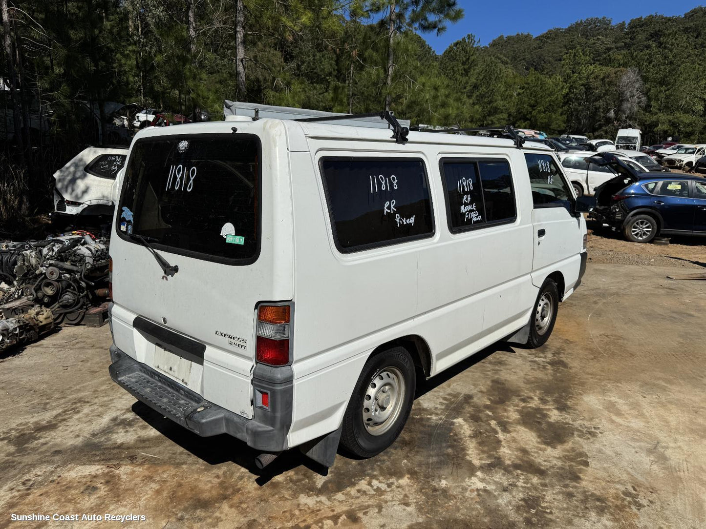 2007 Mitsubishi L300 Steering Column