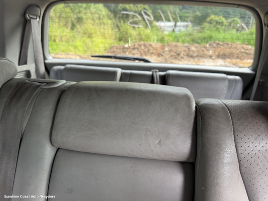 2006 Toyota Kluger Headrest