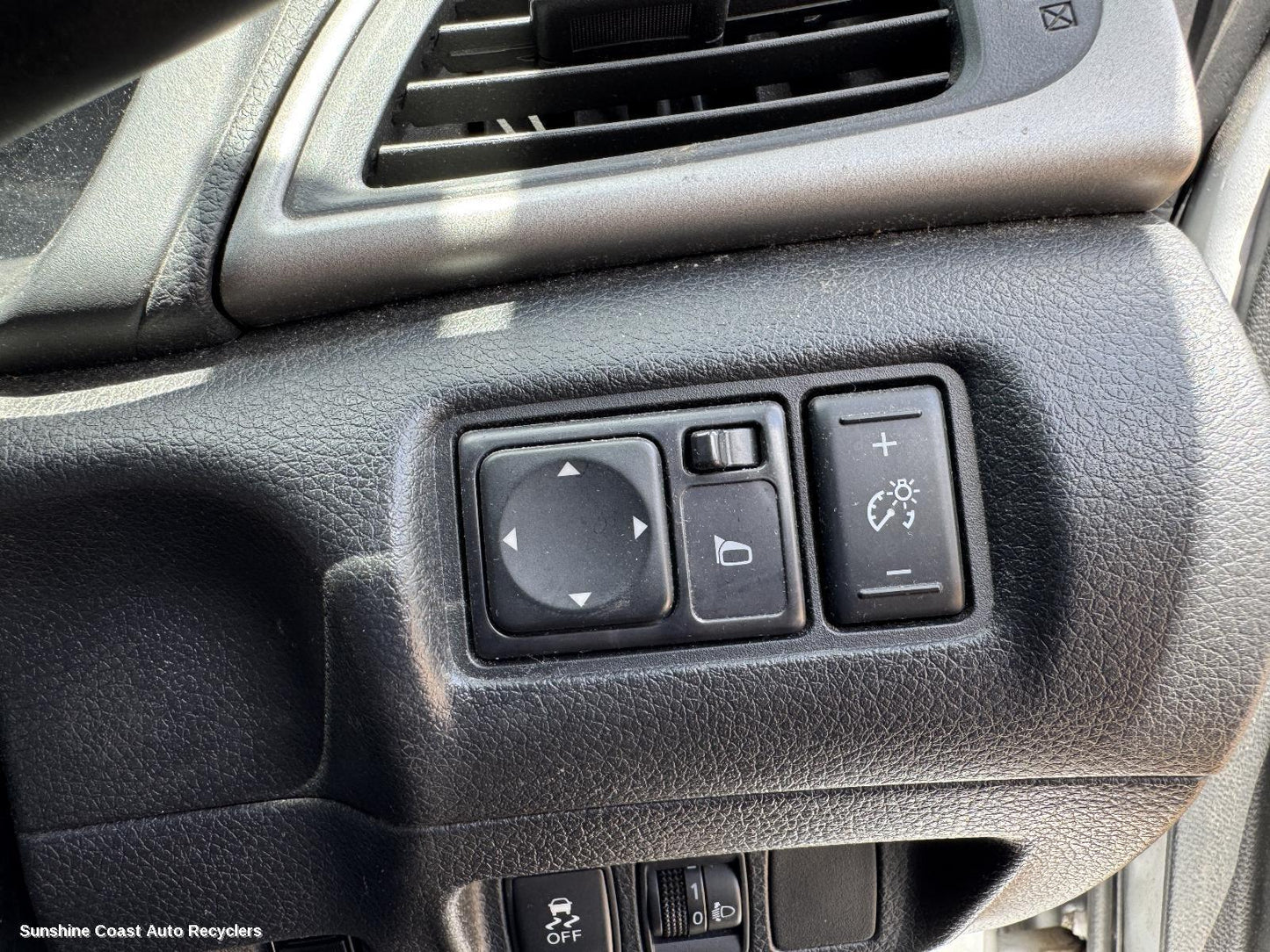 2013 Nissan Pulsar Misc Switch Relay