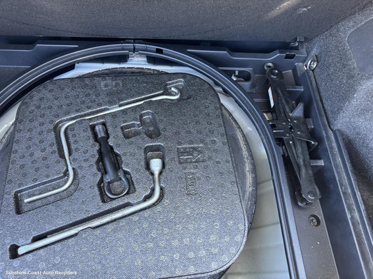 2014 Toyota Corolla Jack Tool Kit