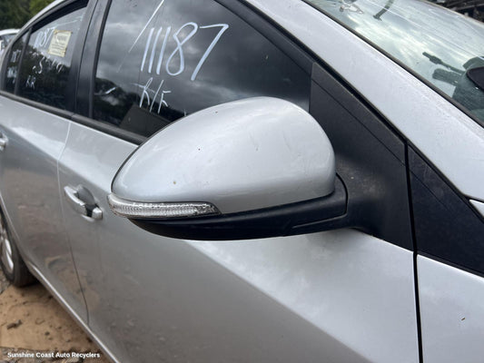 2016 Holden Cruze Right Door Mirror