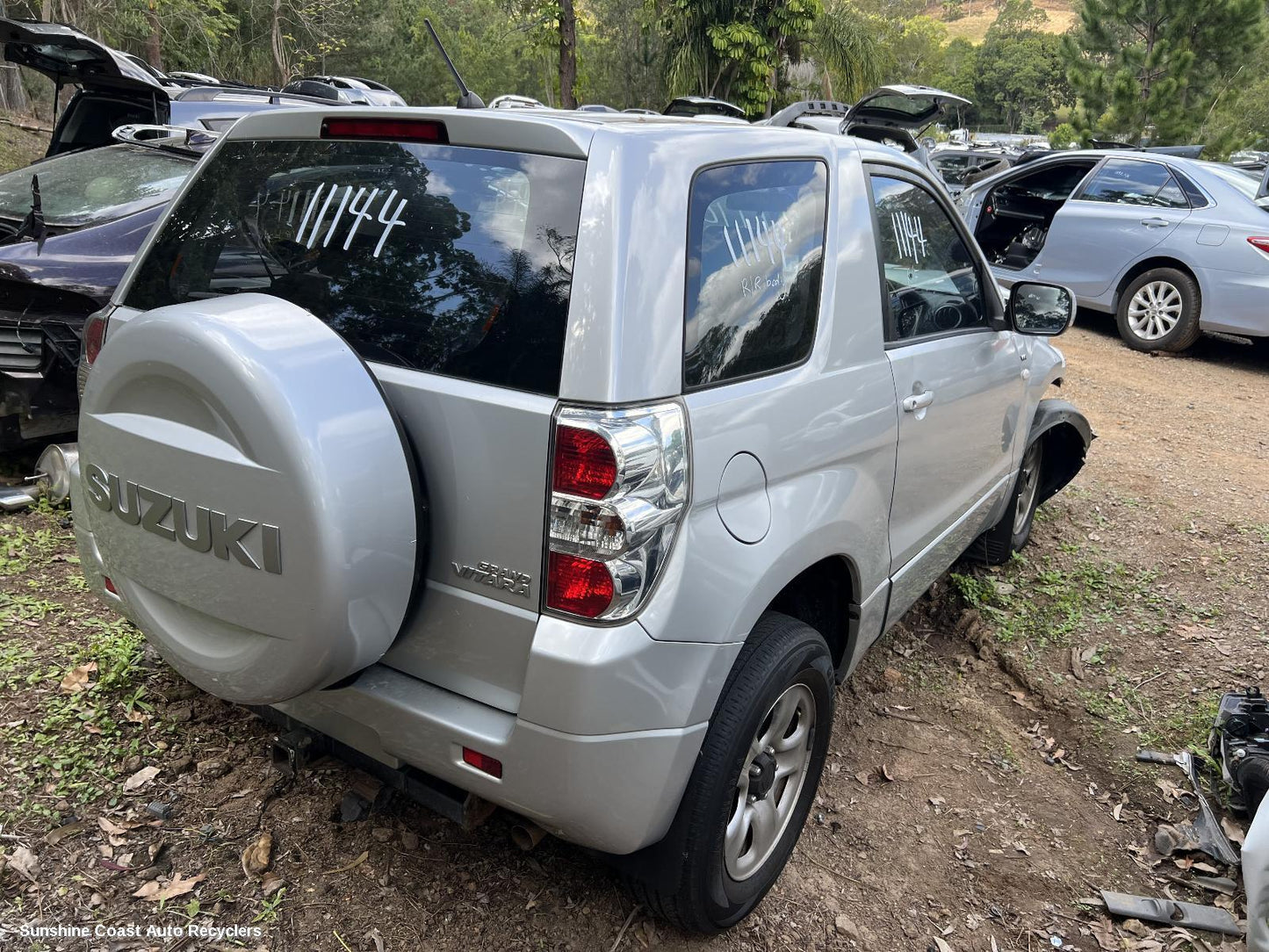 2008 Suzuki Vitara Headrest