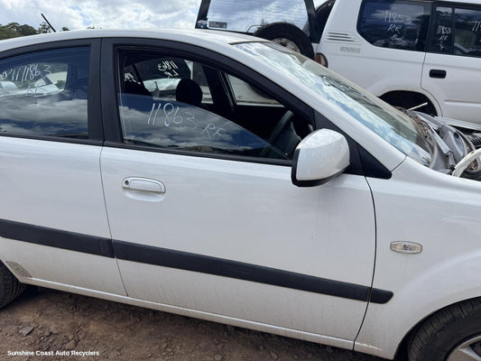 2007 Kia Rio Right Front Door