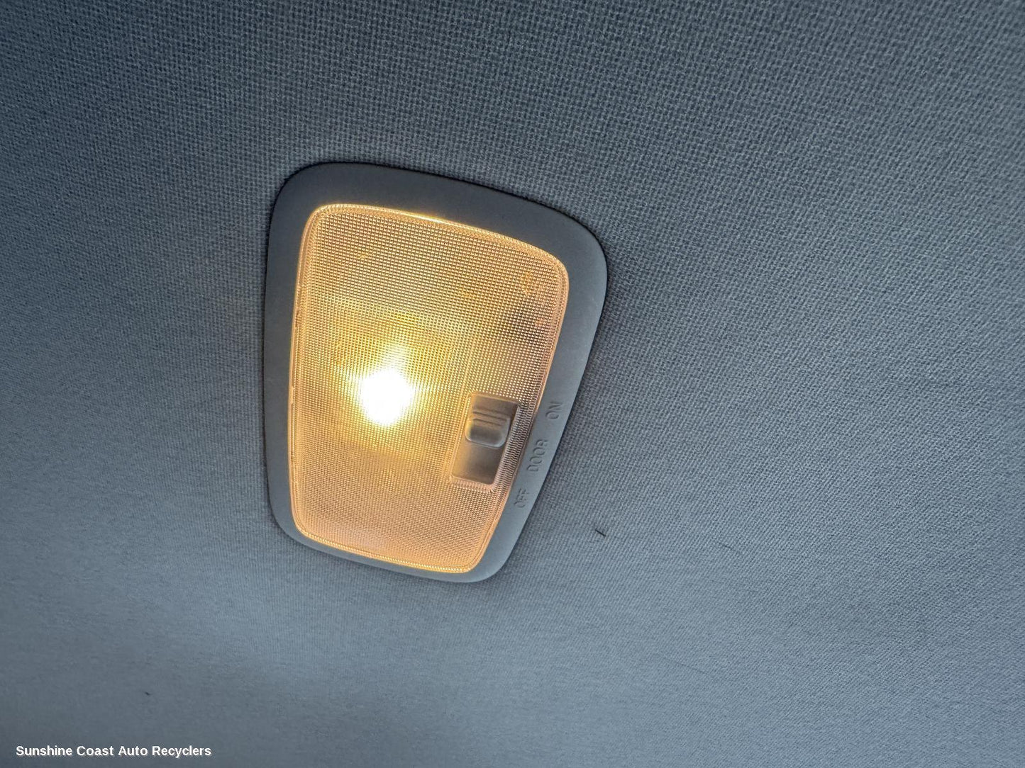 2011 Hyundai I30 Courtesy Light