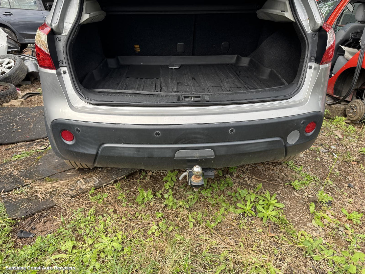 2011 Nissan Dualis Rear Bumper