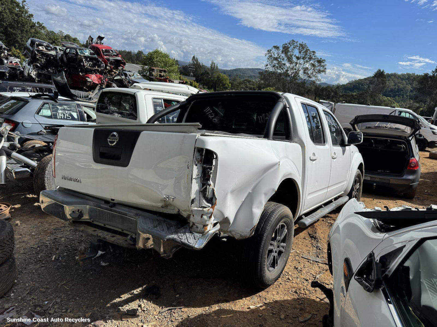 2010 Nissan Navara Air Cleaner Duct Hos