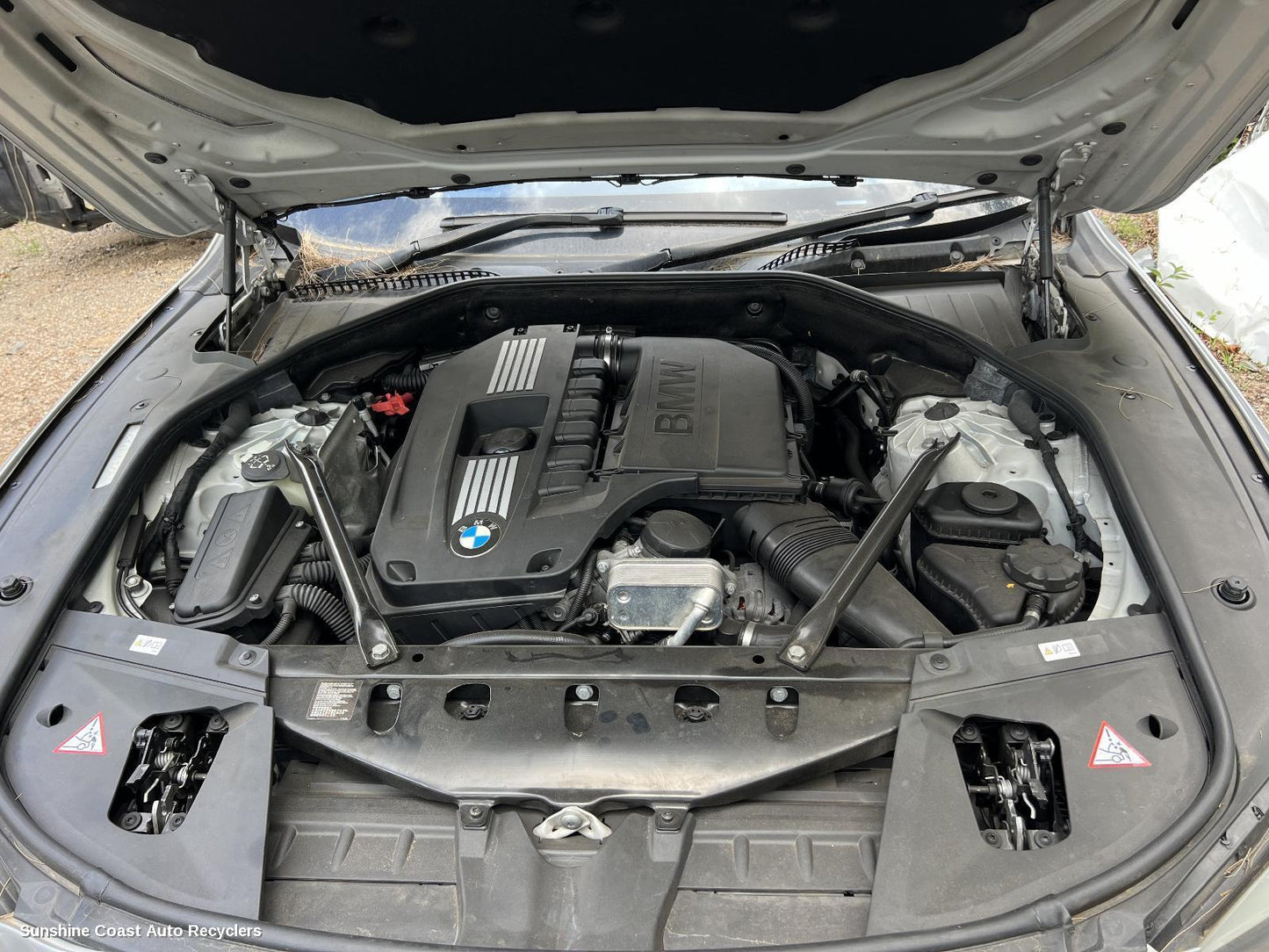 2011 Bmw 7 Series Plenum Chamber