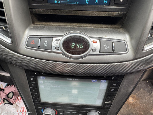 2012 Holden Captiva Clock