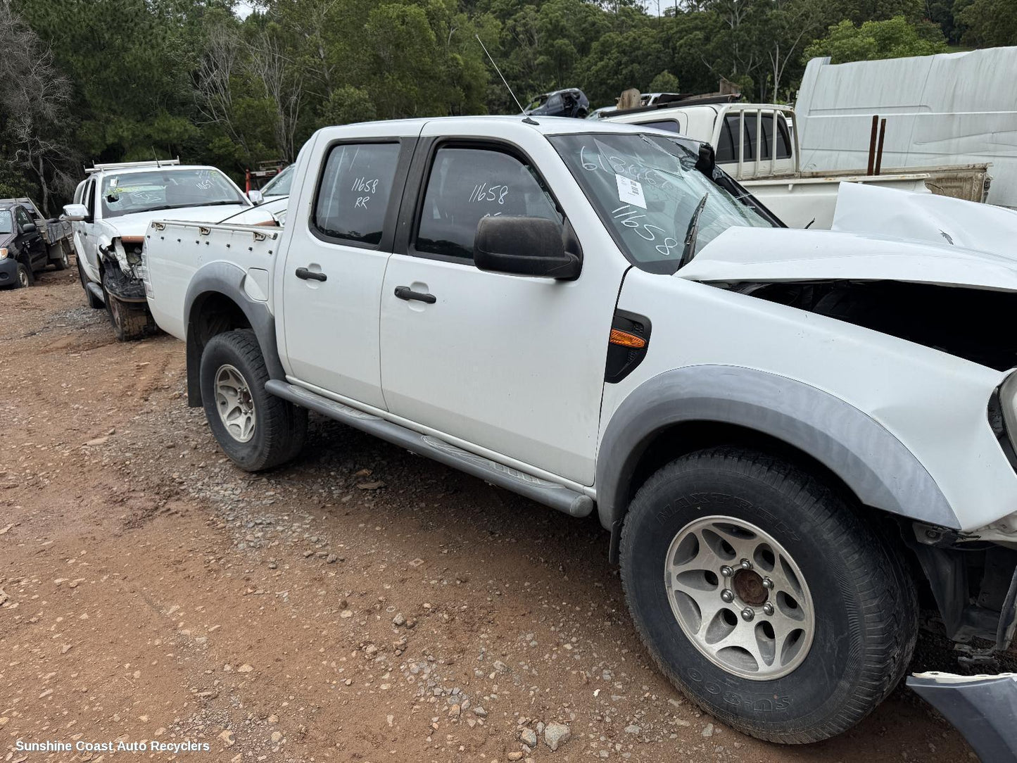 2011 Ford Ranger Sunvisor