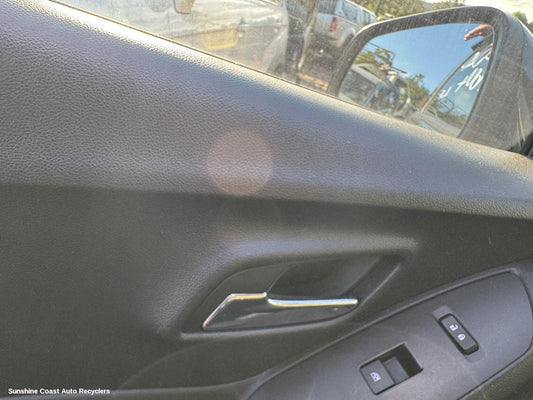 2018 Holden Trax Door Handle
