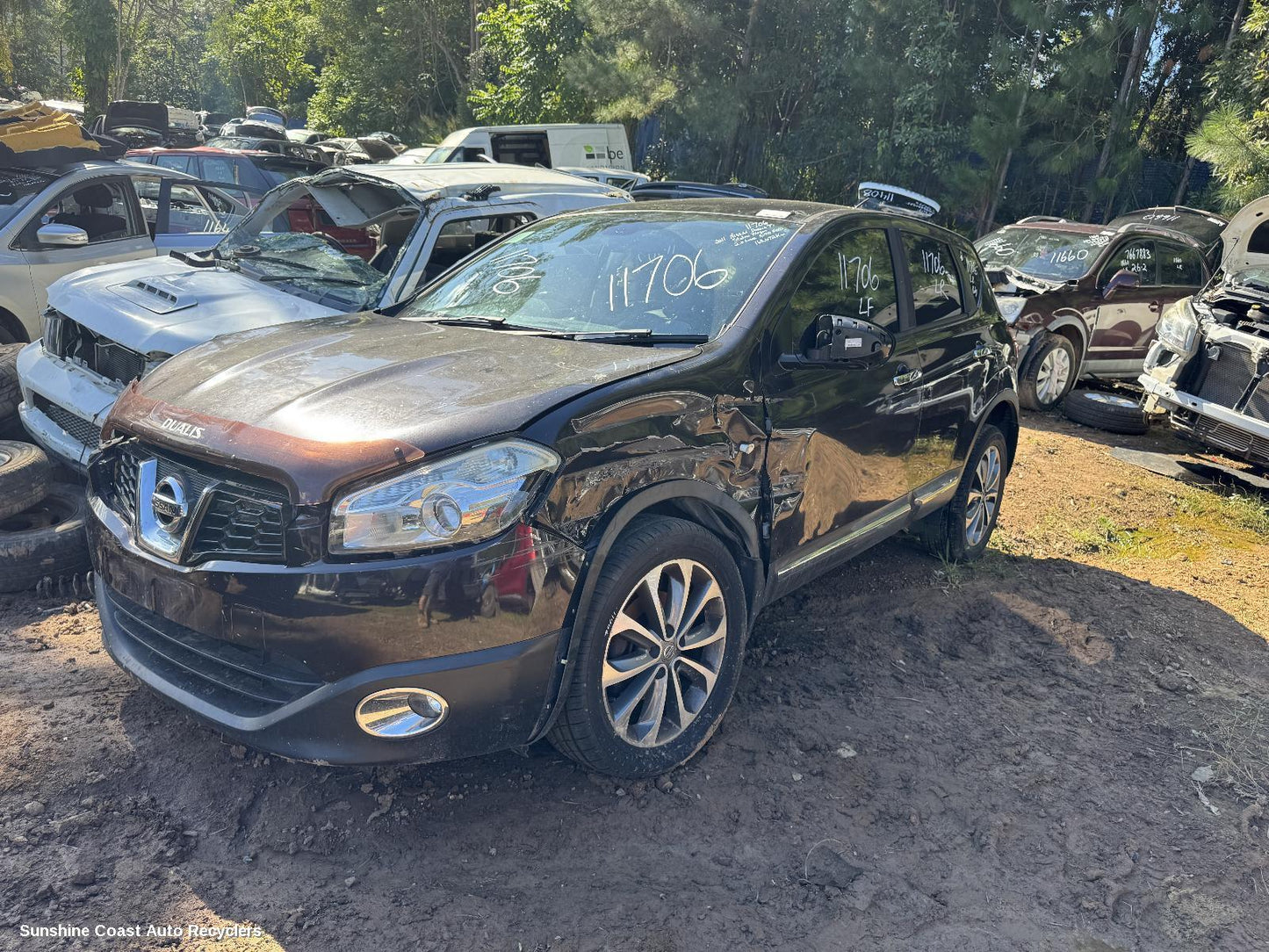 2011 Nissan Dualis Overflow Bottle
