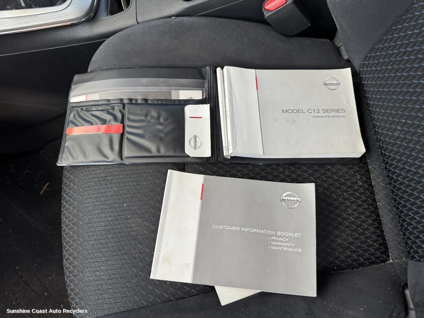 2013 Nissan Pulsar Owners Handbook