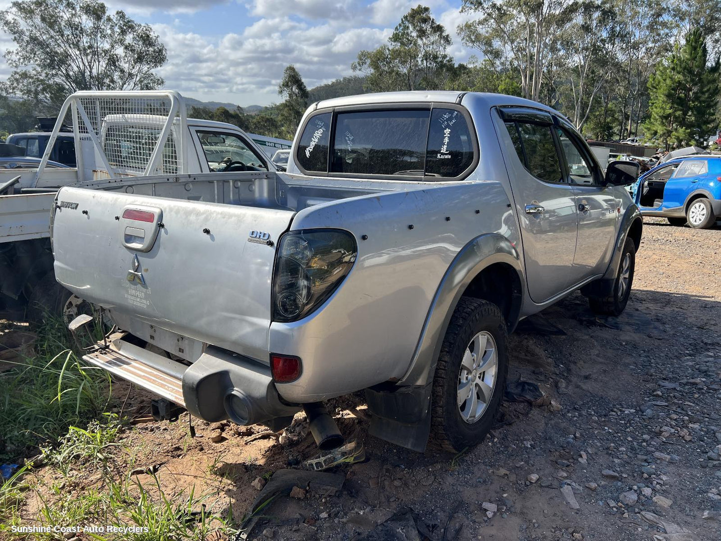 2006 Mitsubishi Triton Front Prop Shaft