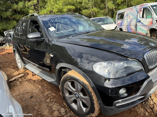 2008 Bmw X5 Right Guard